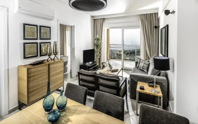 Unique Hotel & Residence