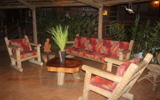 Hotel Renovo