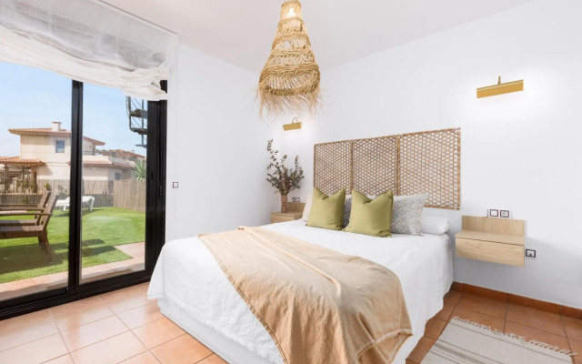 Home2Book Casa Calma