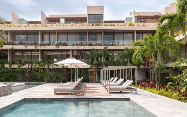 Mistiq Tulum 201F By Lockey