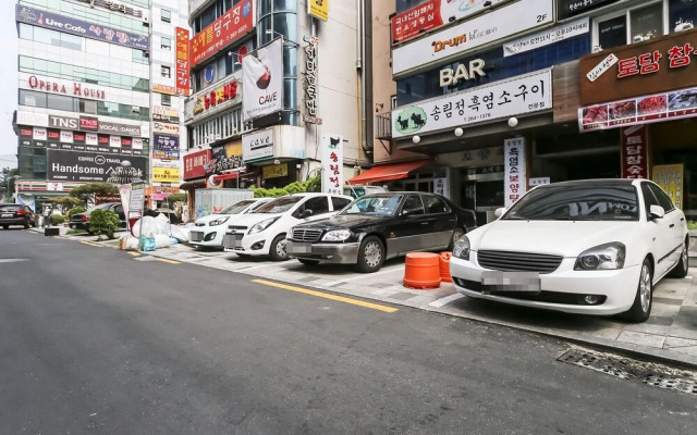 Changwon Yonghodong IN