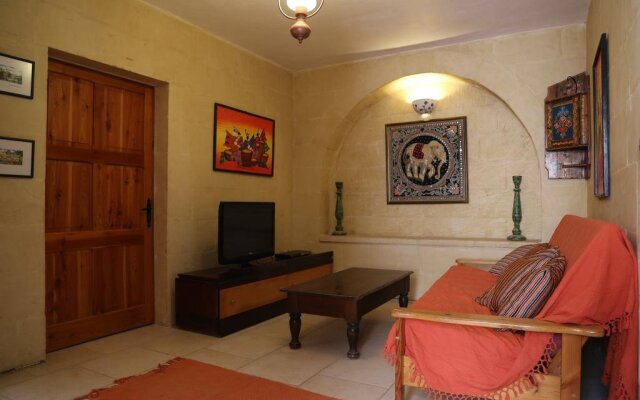 Ta Bedu Farmhouse