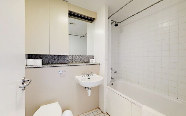 Point West Apartments - South Kensington