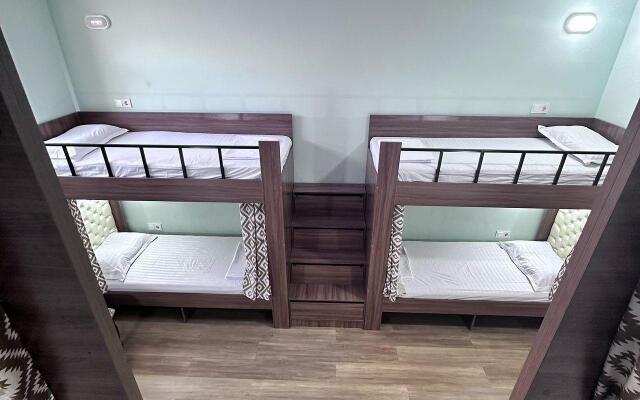 Hostel Dombra