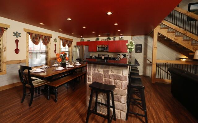 Movie DiveInn - Four Bedroom Chalet