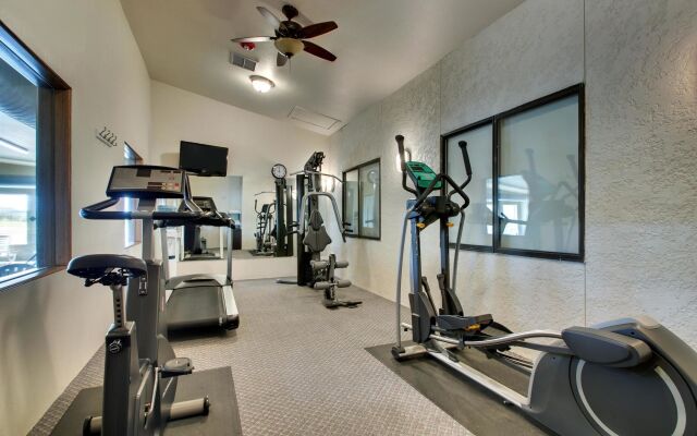 Best Western West Hills Inn