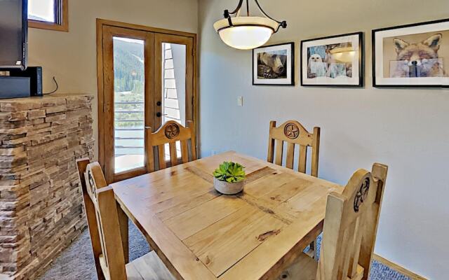River Bank Lodge 2917