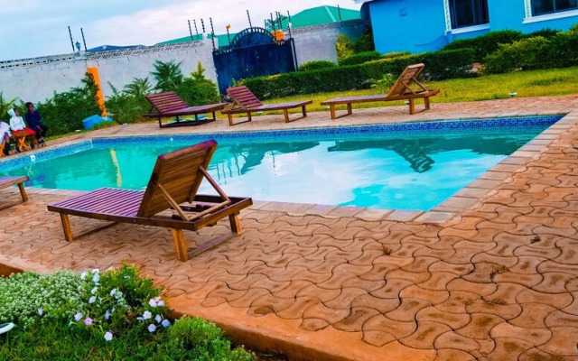 Sweet Retreat Lusaka with Backup Power