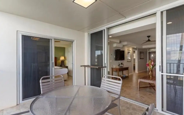 Royal Mauian, #207 2 Bedroom Condo