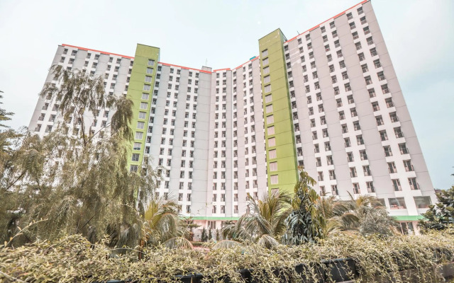 OYO 498 Green Lake View Ciputat