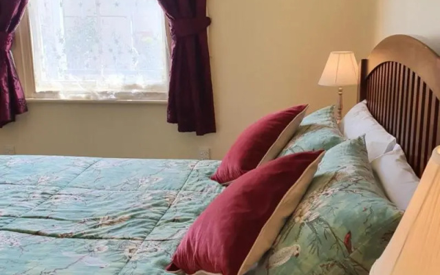 Poripori Homestead – Guest Rooms – Whakamarama