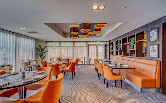 DoubleTree by Hilton London - Ealing Hotel