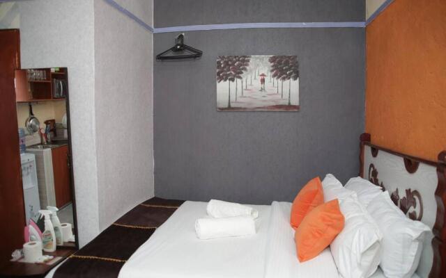 Little Nile Studio Homestays Nakuru