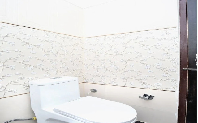 Capital O 16763 Hotel Quality Inn