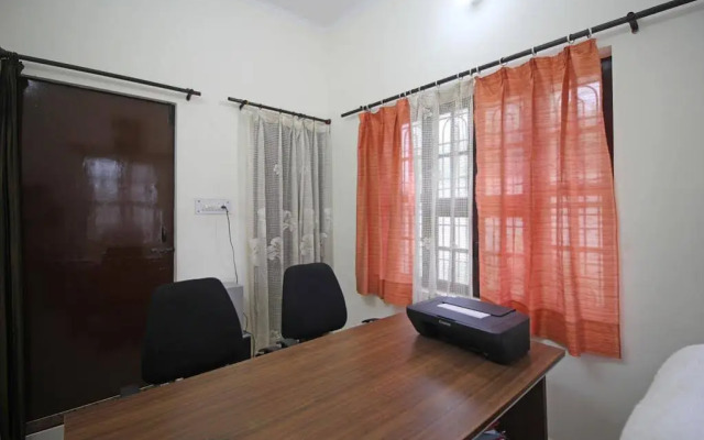 OYO Homes Rohilkhand Dental College