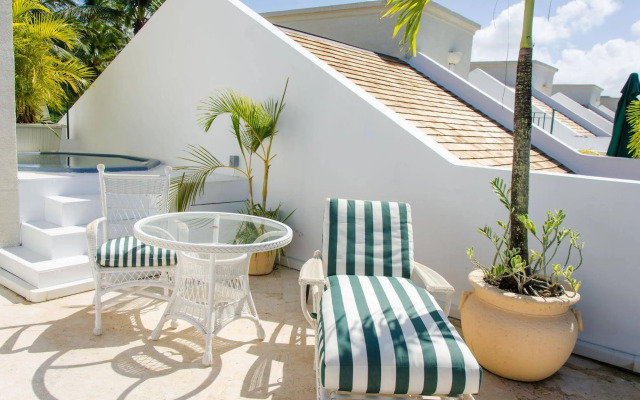 Mullins Bay Villas