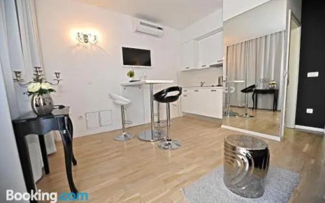 Tinel Superior Residence