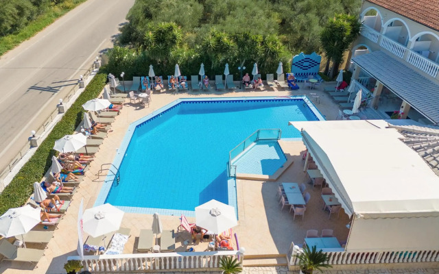 Daisy Hotel, Tsilivi