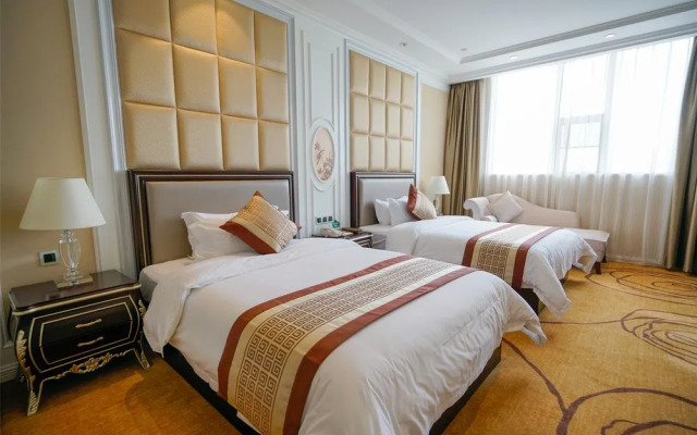 YunDu International Hotel (Baiyun Station Huangshi Branch)