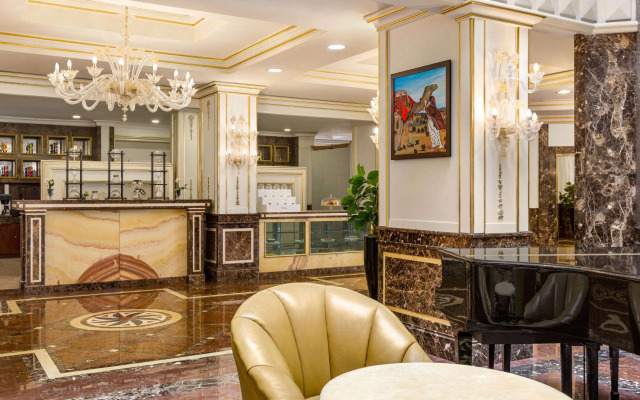 Grand Regency Doha, Trademark Collection by Wyndham