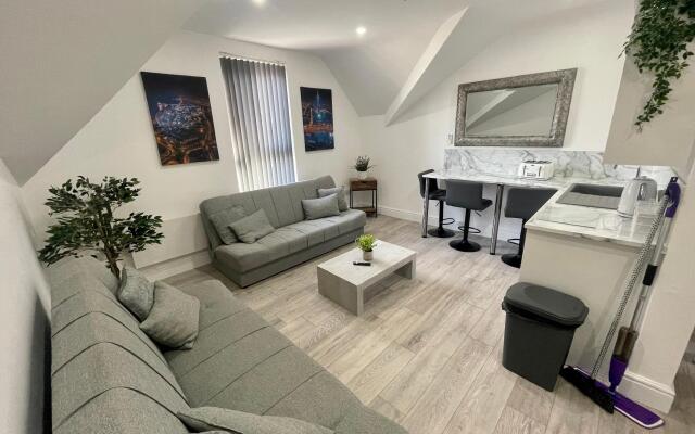 Osborne Luxury Hot Tub and Jacuzzi Suites