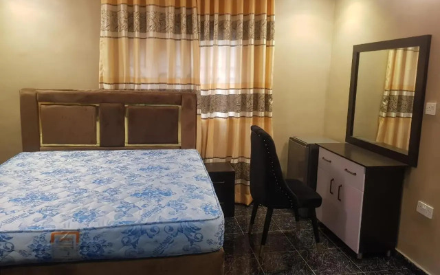 Well furnished 3 bed apartment