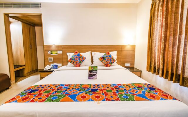 FabHotel Prime Royal Castle