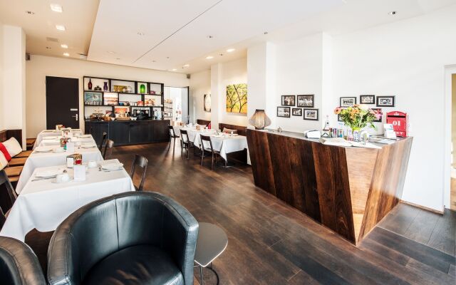 Boutique Hotel NI-MO