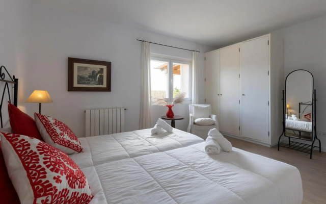 VILLA MESTRAL, reformada 2022