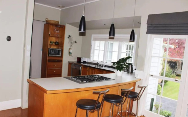 Bungalow by Cornwall Park