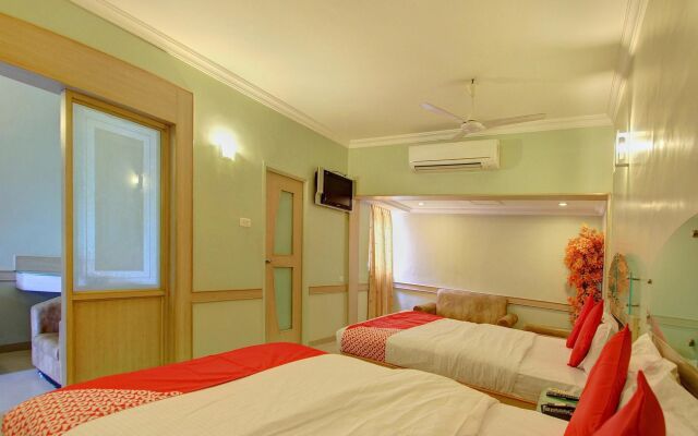 Capital O 12811 Hotel Sree Murugan