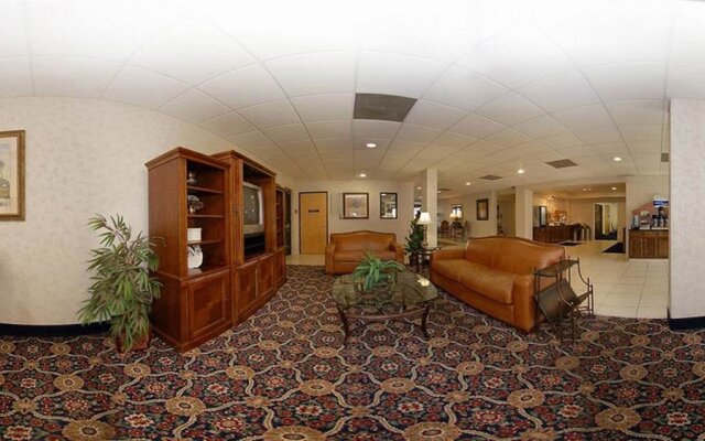 Holiday Inn Express POINT SOUTH (YEMASSEE AREA)