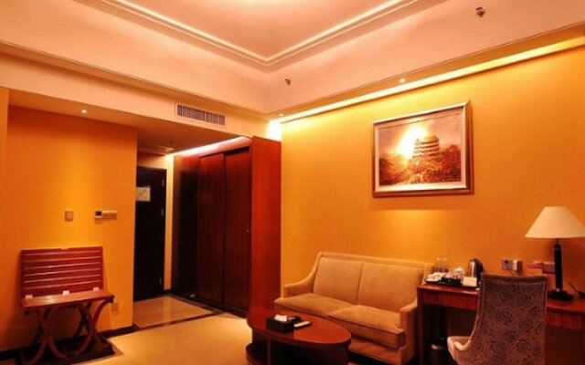 Отель Goldenkey Floor Yuexiu Hotel
