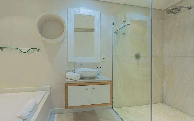 Views Boutique Hotel & Spa