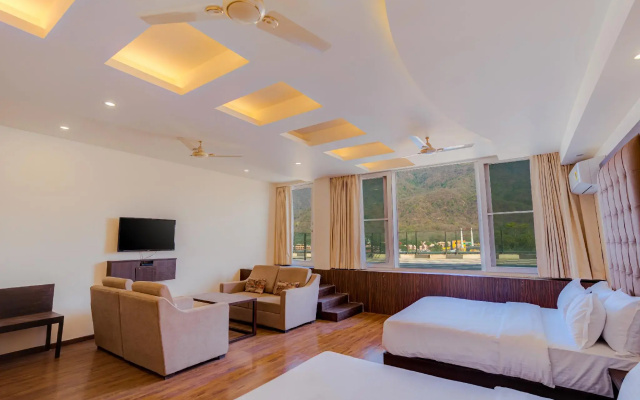 Hotel Vasundhara Palace Rishikesh