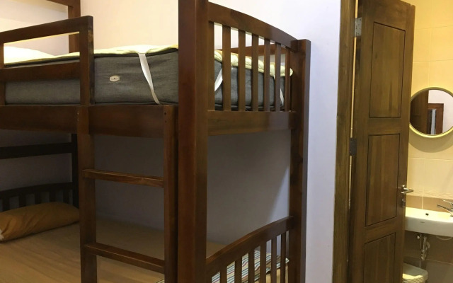 Bajo Nature Backpackers