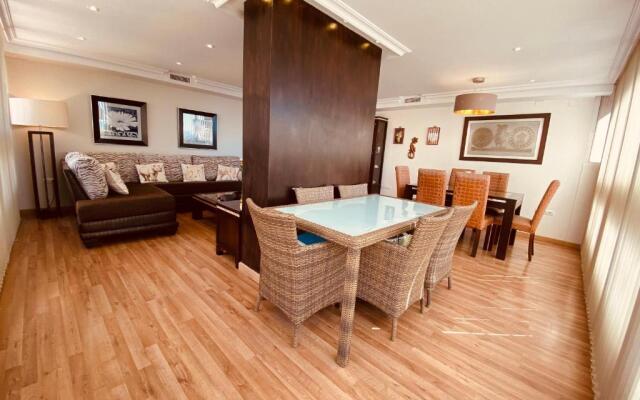 Be Luxury Apartment 20 Mts From The Beach