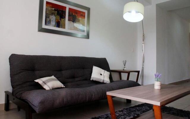 Premier Apartment Downtown 4 Guests 1202