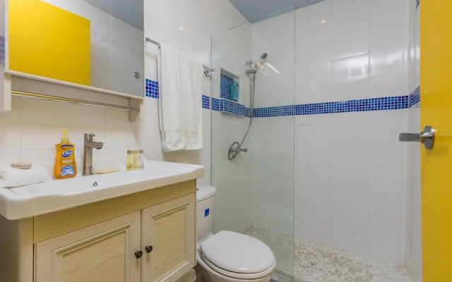 Spacious 7BR 6BA Villa 2 Pools Walktobeach