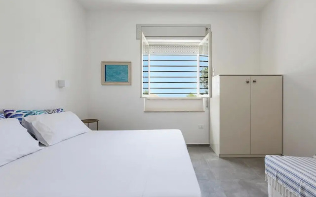 4139 Seaview Borraco by Perle di Puglia