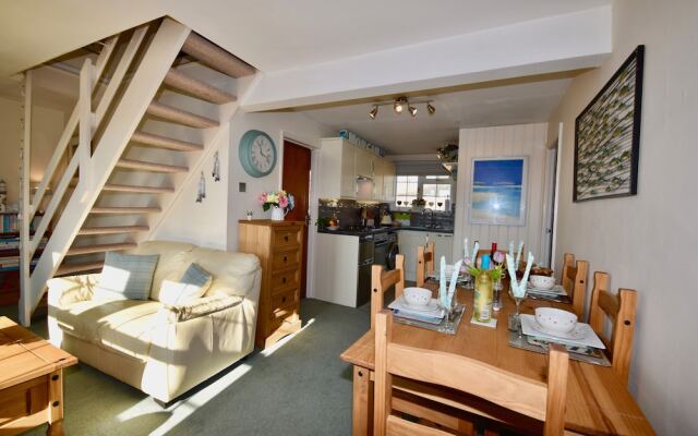 Harbour Life - Yarmouth