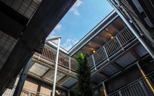 Suite JOIVY Lake 11