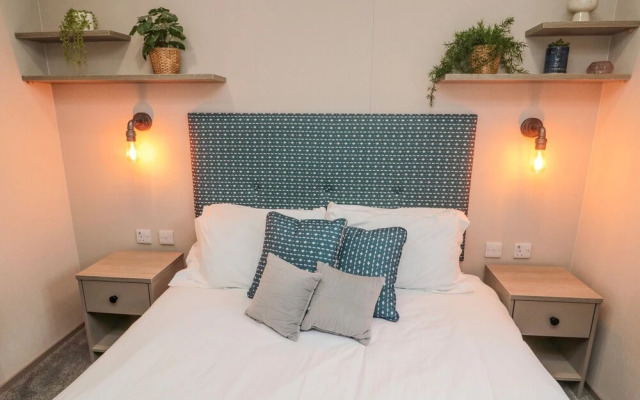 Plot 18 Meadow View