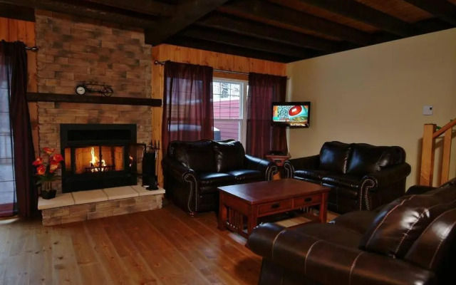 Alpages 9015 -Les Chalets Alpins Stoneham