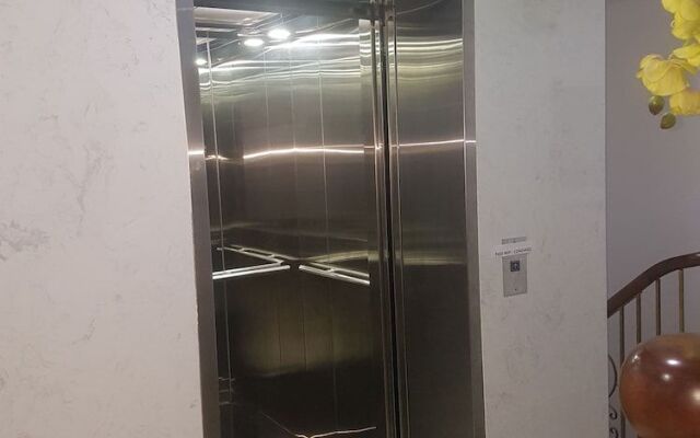 Meixing Apartment