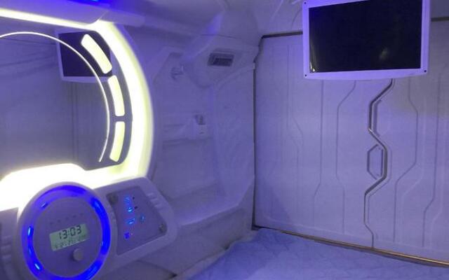 Capsule Hotel 2nd BOX