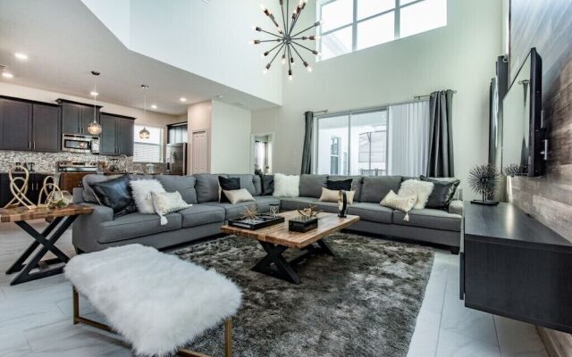 4740shd 5 Bedroom Villa