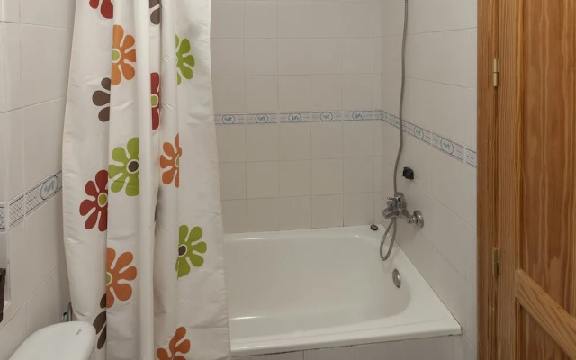 Secreto in Oliva With 3 Bedrooms and 1 Bathrooms