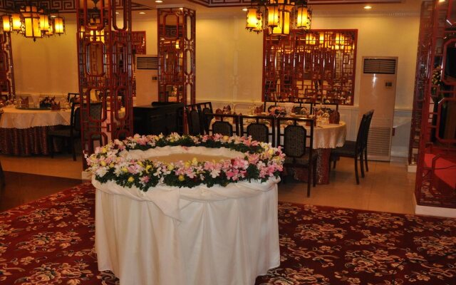 Le President Hotel