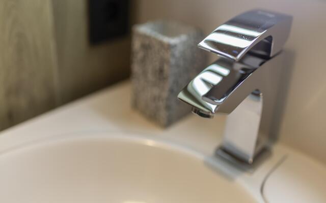 9 ночей на улице Карла Либкнехта 201